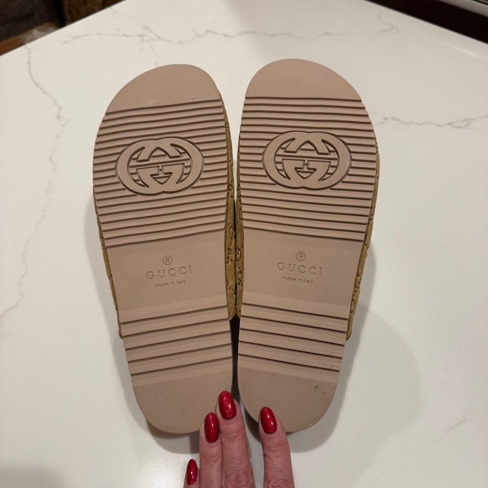 GG Clogs Mules - Size 44 (Women's 12/men's 10) - Read Description - Picture 6 of 10